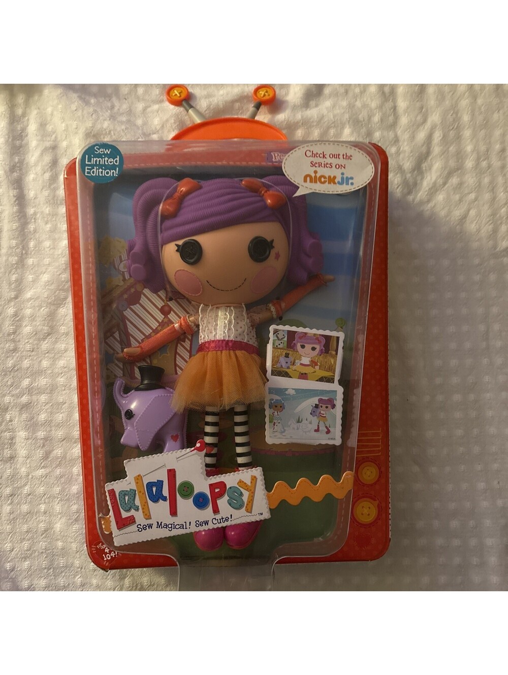 New In Slightly Damaged Box Lalaloopsy Full Size Peanut Big Top Doll 12” April 1